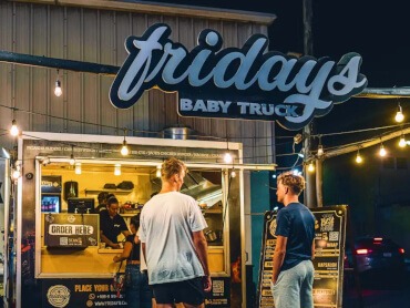 Friday's Baby Truck Curacao
