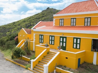 Komedor Kriyoyo Curacao